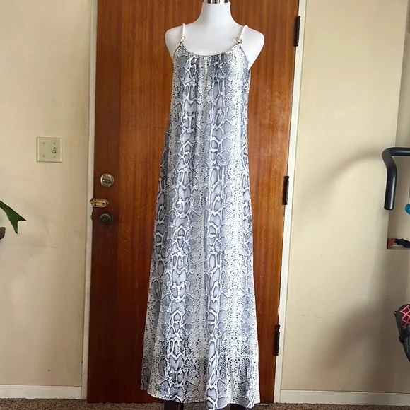 chinese dress ladies White Bay Plunge Maxi Dress – Heidi Klein main image 1